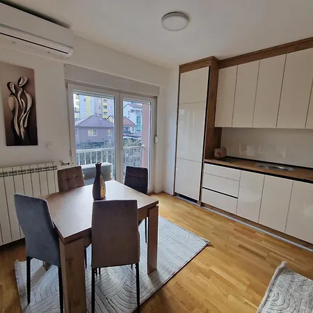 Centar Nest- Stan Na Dan Np